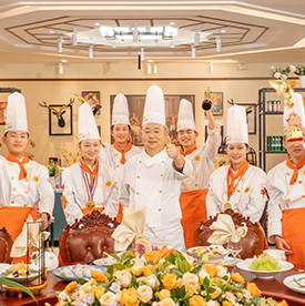 �����Ӣרҵ